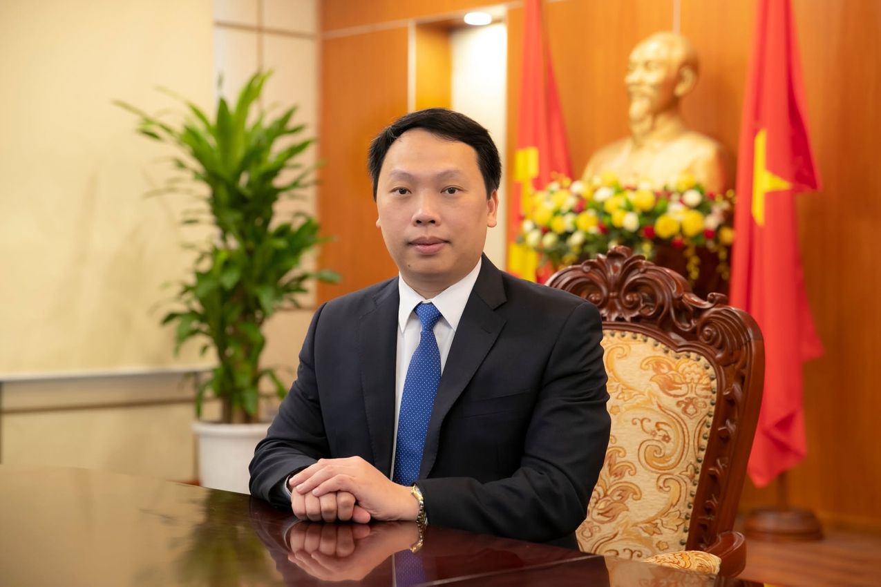 NGUYỄN HUY DŨNG